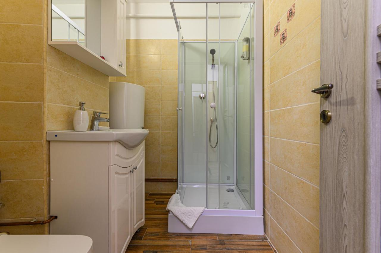 Jad - Family - Apartments & Studios Μπρασόβ Εξωτερικό φωτογραφία