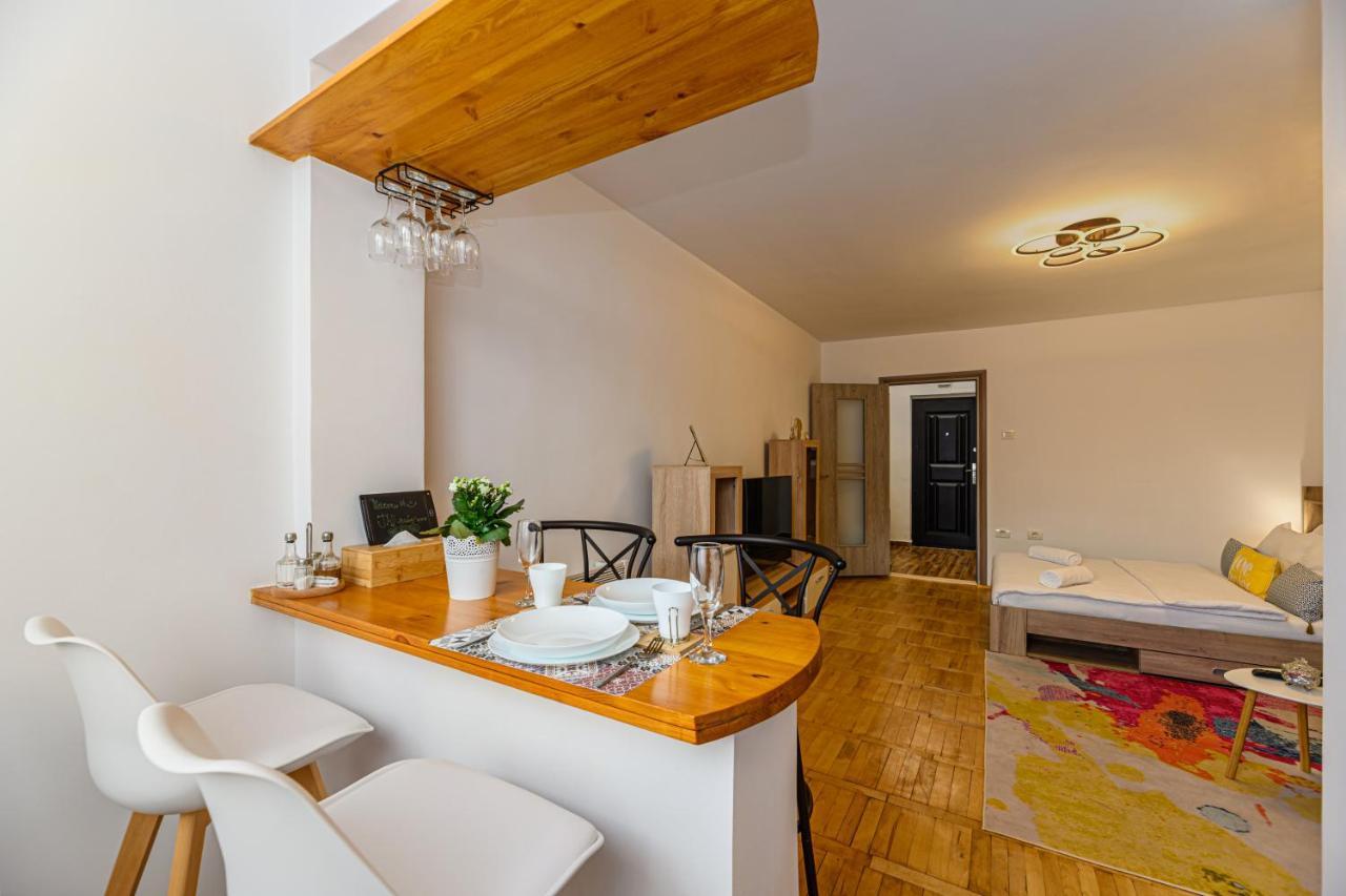 Jad - Family - Apartments & Studios Μπρασόβ Εξωτερικό φωτογραφία