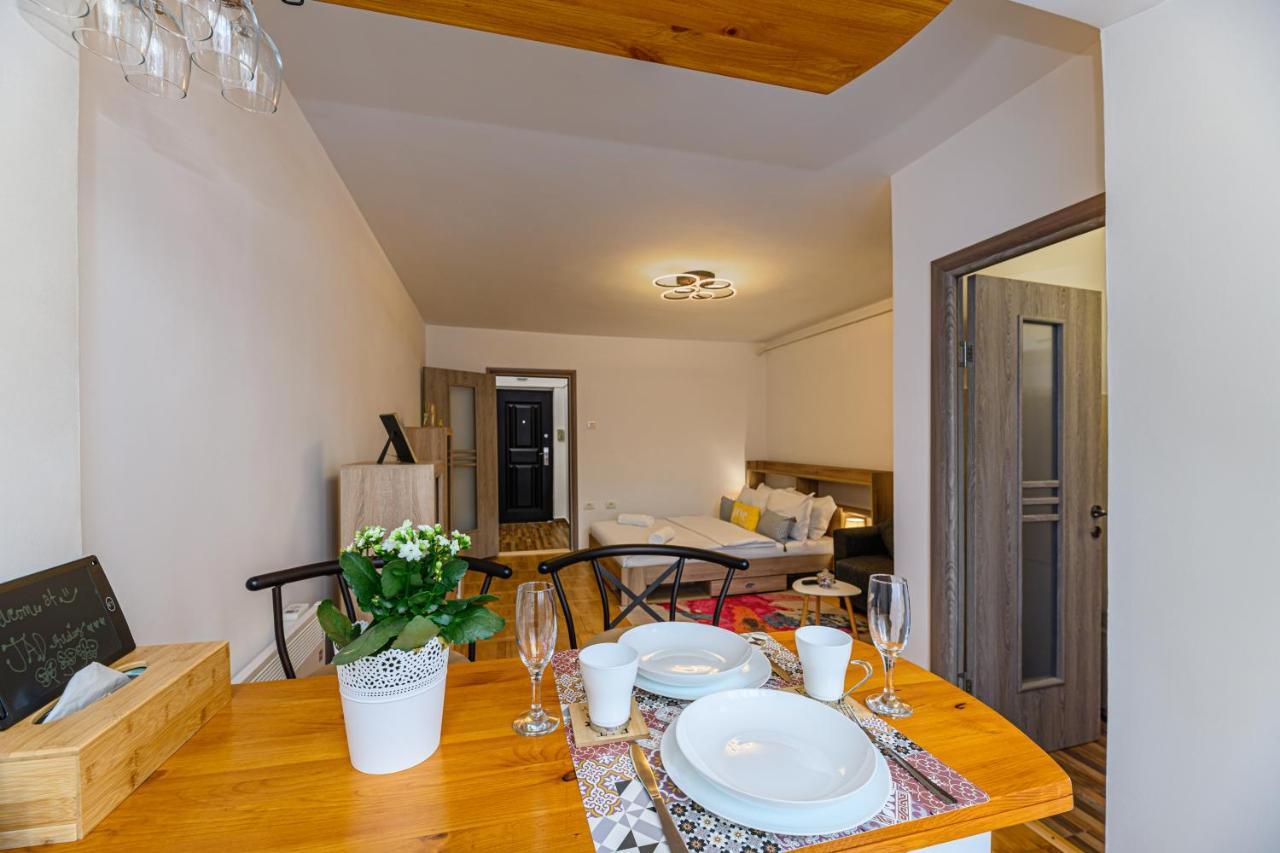 Jad - Family - Apartments & Studios Μπρασόβ Εξωτερικό φωτογραφία