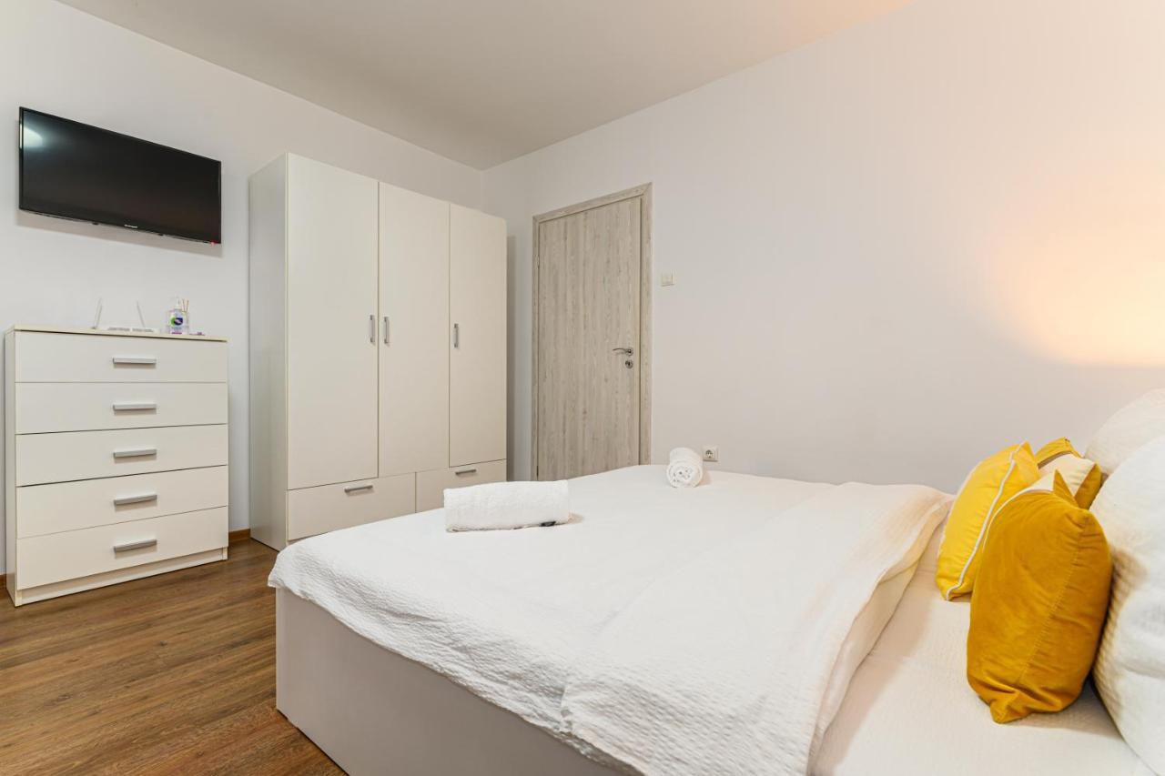 Jad - Family - Apartments & Studios Μπρασόβ Εξωτερικό φωτογραφία