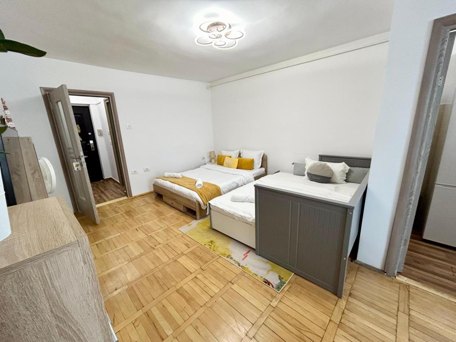 Jad - Family - Apartments & Studios Μπρασόβ Εξωτερικό φωτογραφία
